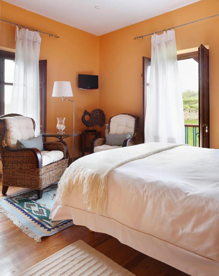 فندق La Casona Del Viajante - Adults Only Villabajo المظهر الخارجي الصورة